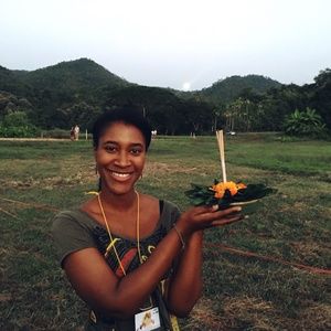 Meet your Posher, Nicole